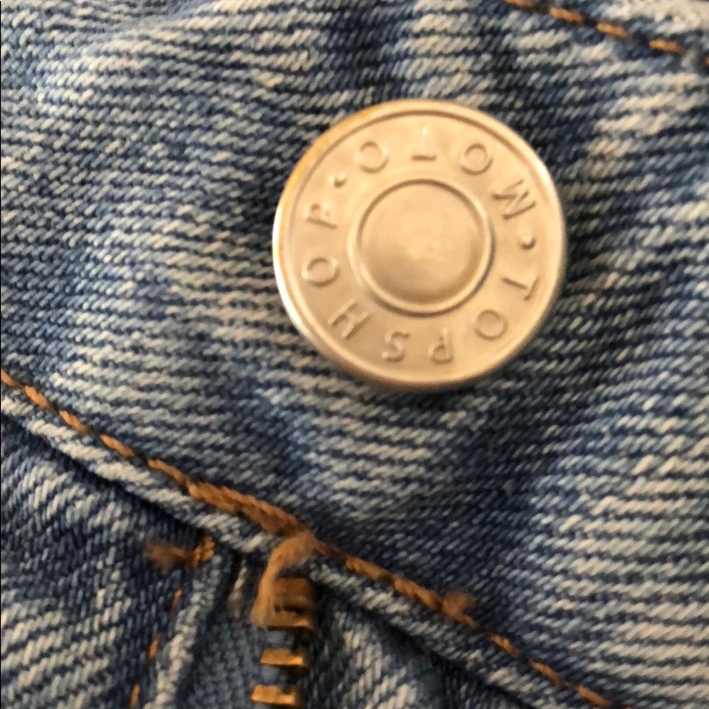 top shop jean shorts - Picture 4 of 5
